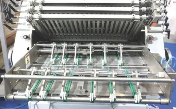 Pratham Superfold Outsert Systems Transfer Unit